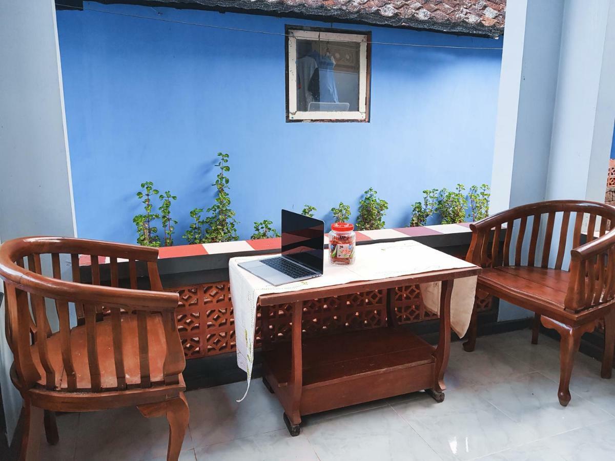 Agus Hidden Homestay - Banjar Sweet Village Banyuwangi  Exterior photo